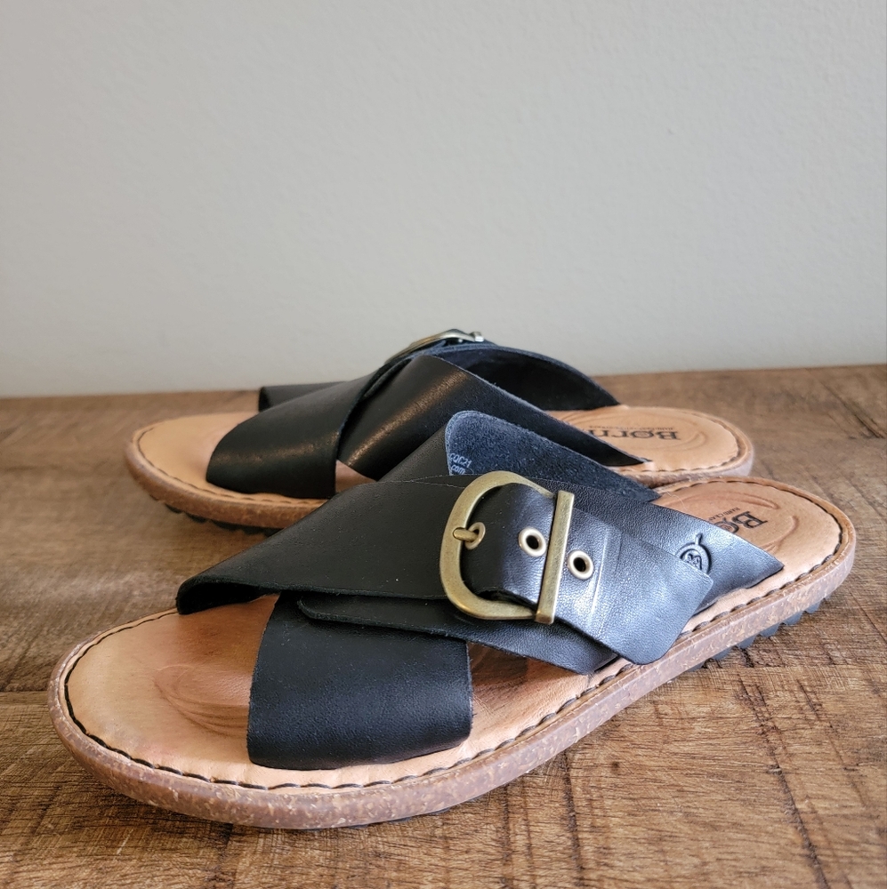 Born Rio Black Leather Slides/Sandals